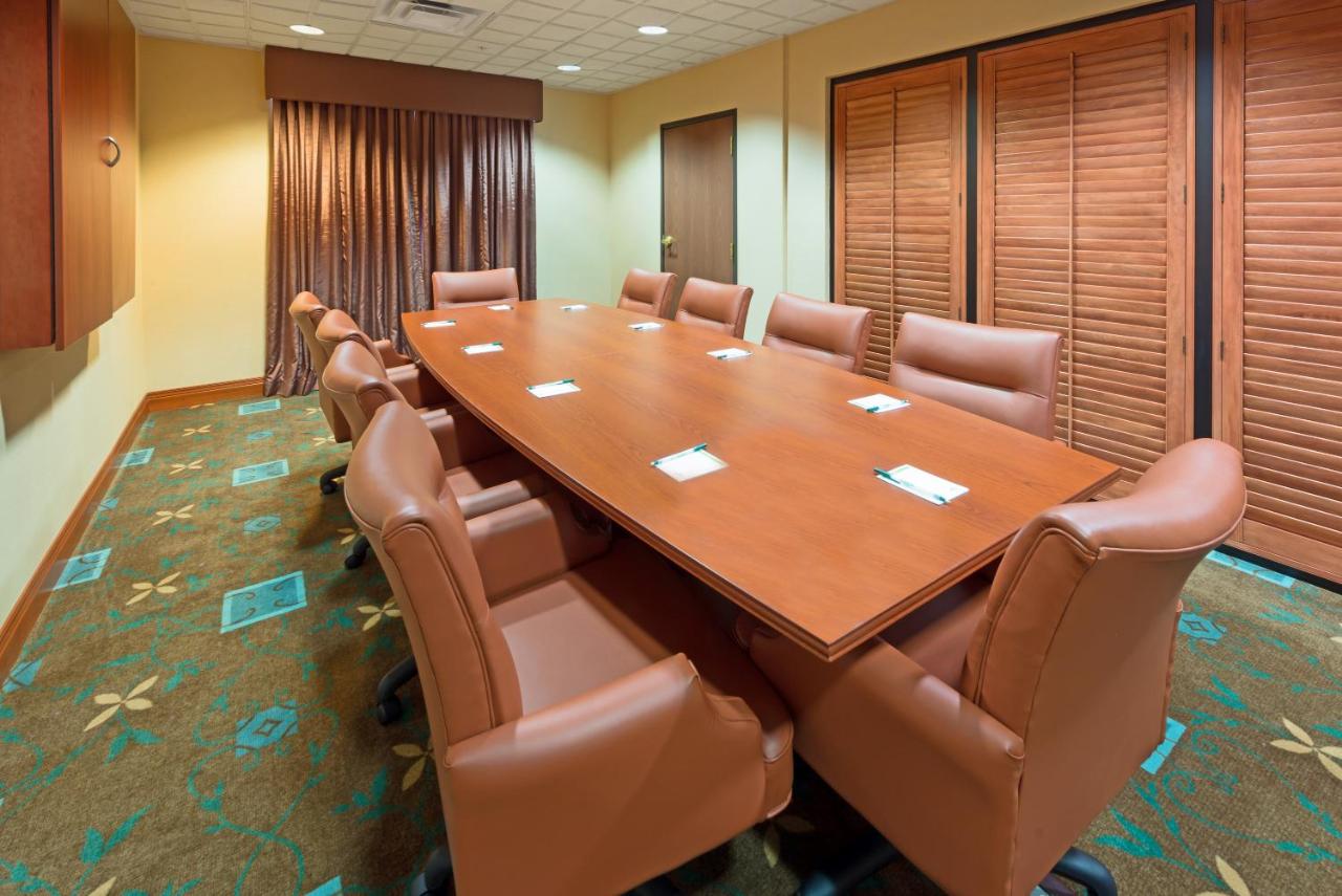 | Wingate by Wyndham Erlanger Cincinnati