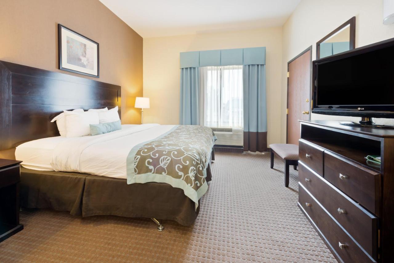 | Wingate by Wyndham Erlanger Cincinnati