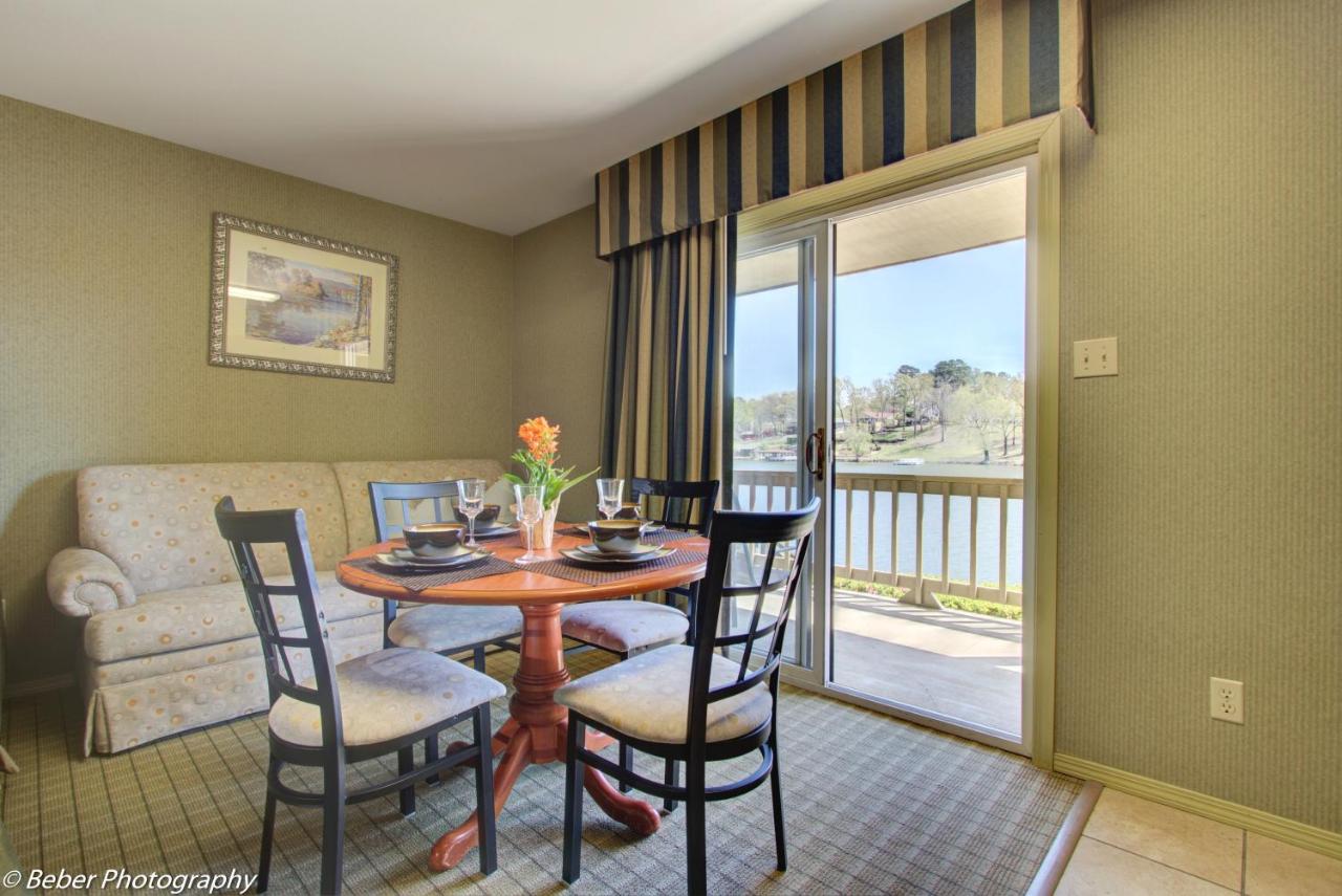 | Long Island Lake Resort