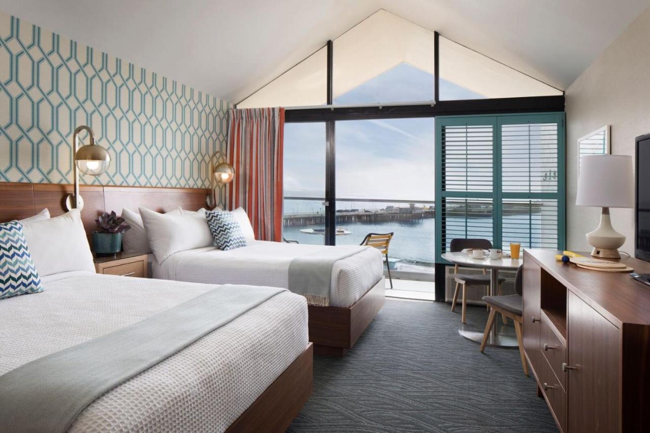 Ocean View Executive - Two Queen at Dream Inn Santa Cruz