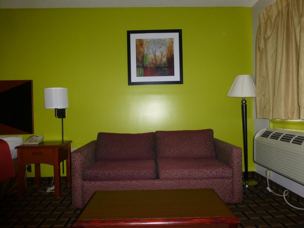 | Coach Inn - Summerville