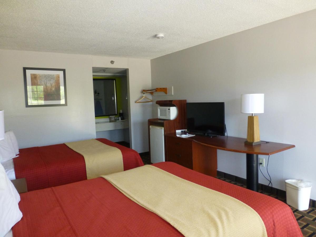 | Coach Inn - Summerville