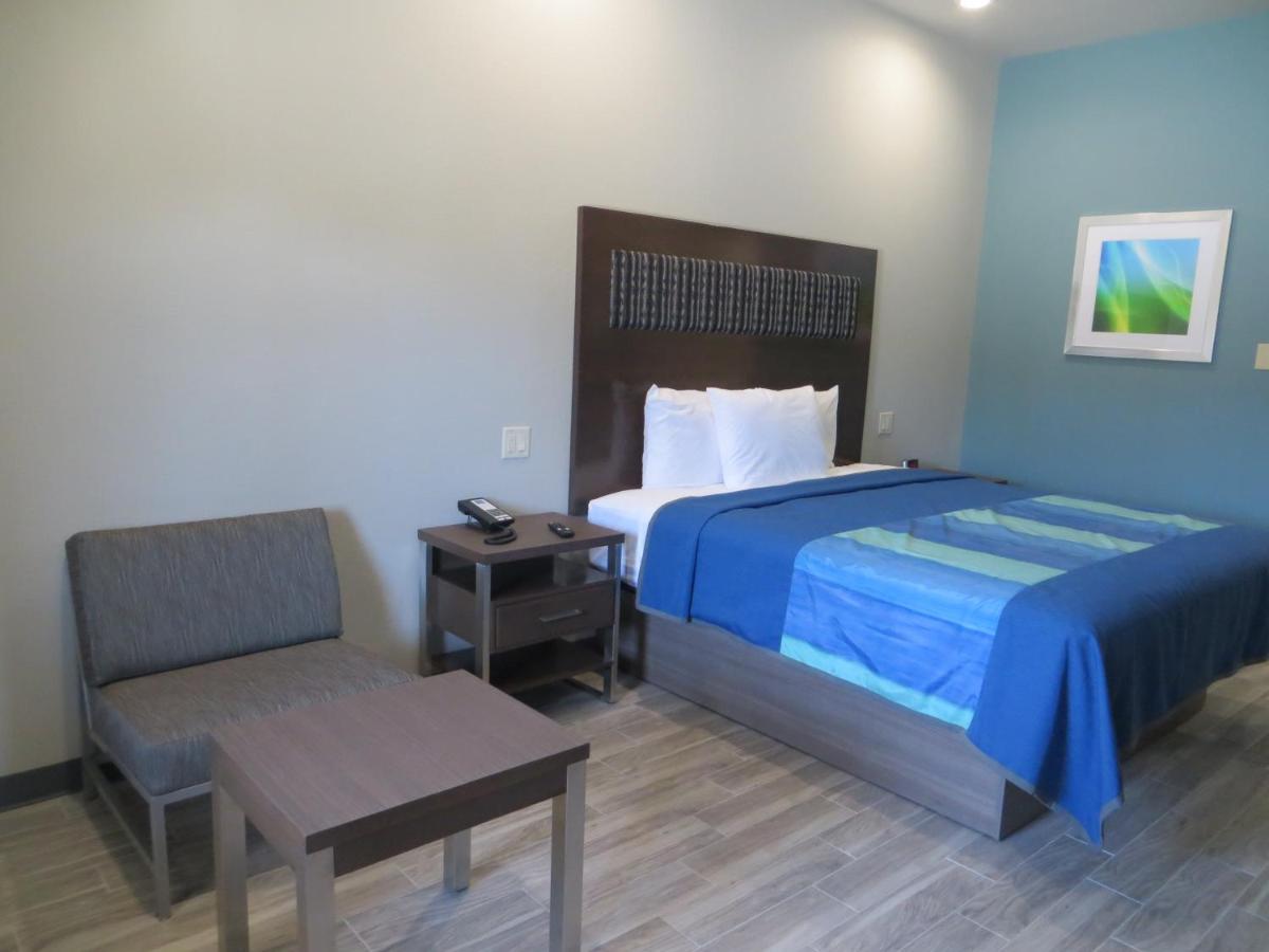 | Hotel Blue - Woodlands