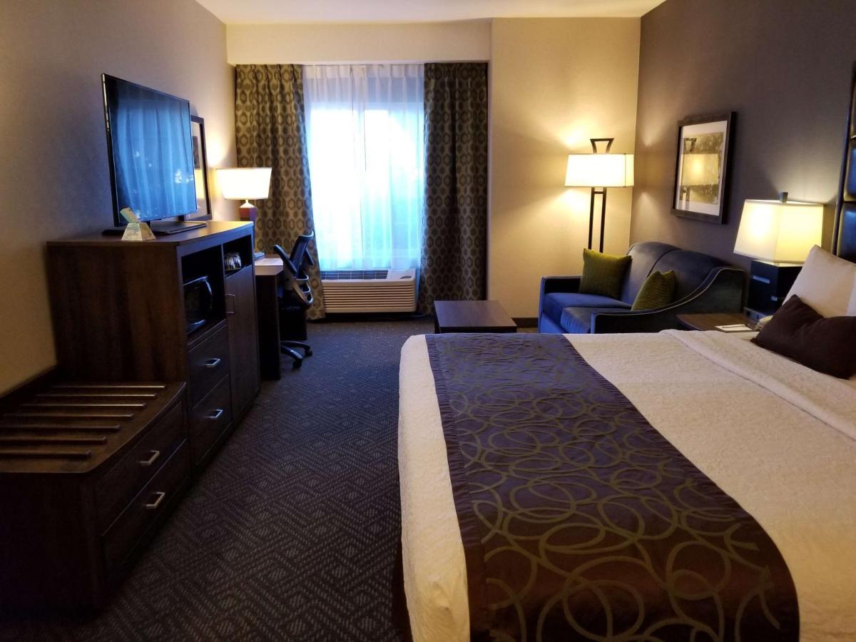 King Suite at Best Western Plus Northwind Inn & Suites