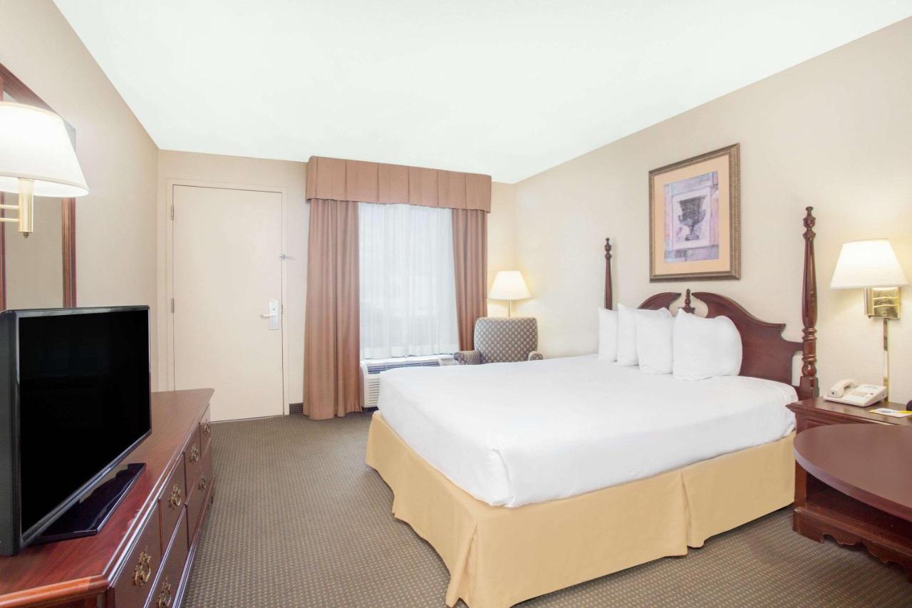 | Days Inn by Wyndham Metter