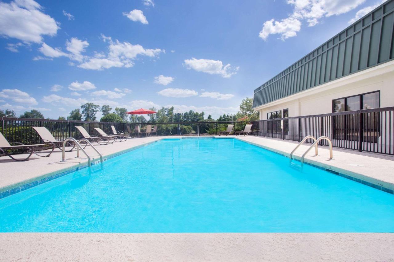 | Days Inn by Wyndham Metter