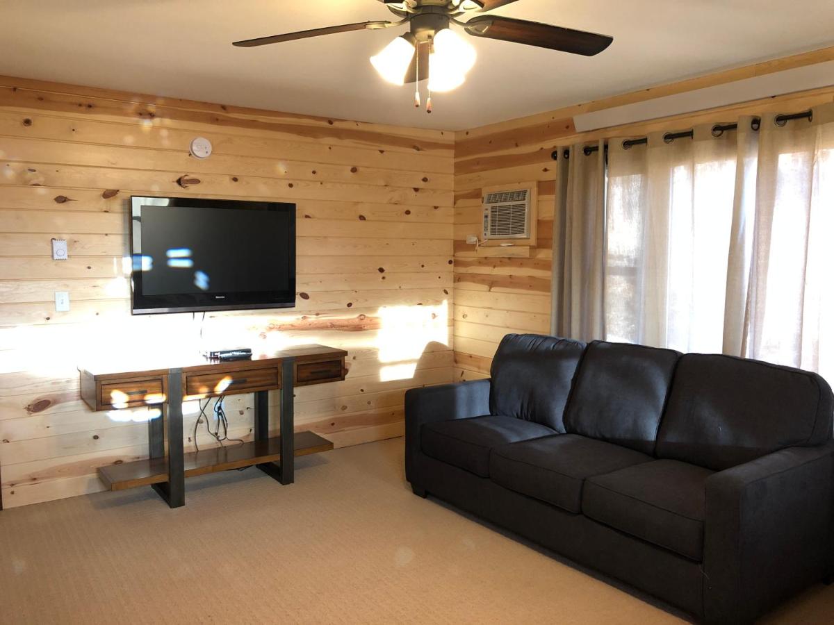 Two-Bedroom Villa at Rockerville Lodge & Cabins