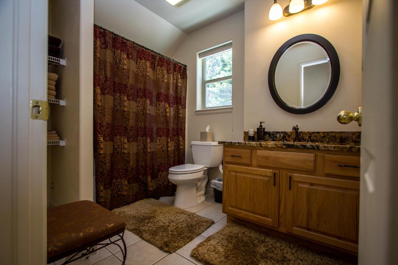 | Bridal Veil Bed and Breakfast