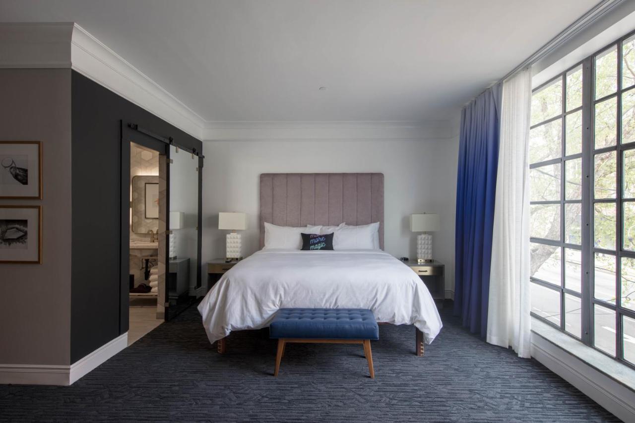 Superior King Suite at Hotel Trundle