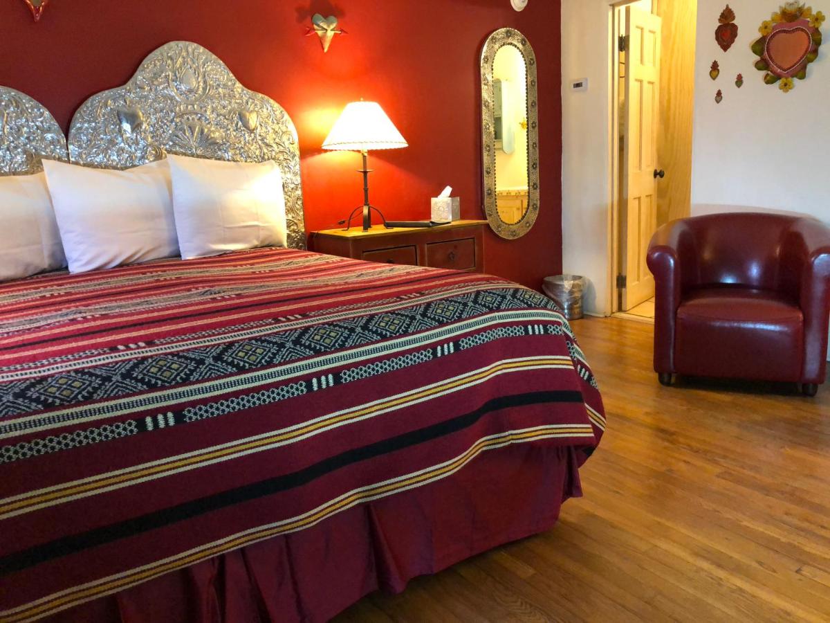  | Casa Cuma Bed & Breakfast