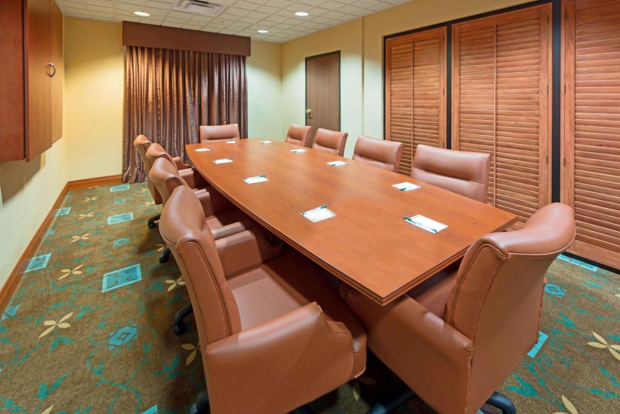 | Wingate by Wyndham Erlanger Cincinnati
