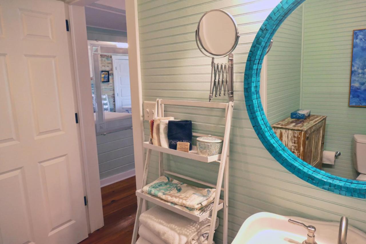 | Beachview Inn and Spa