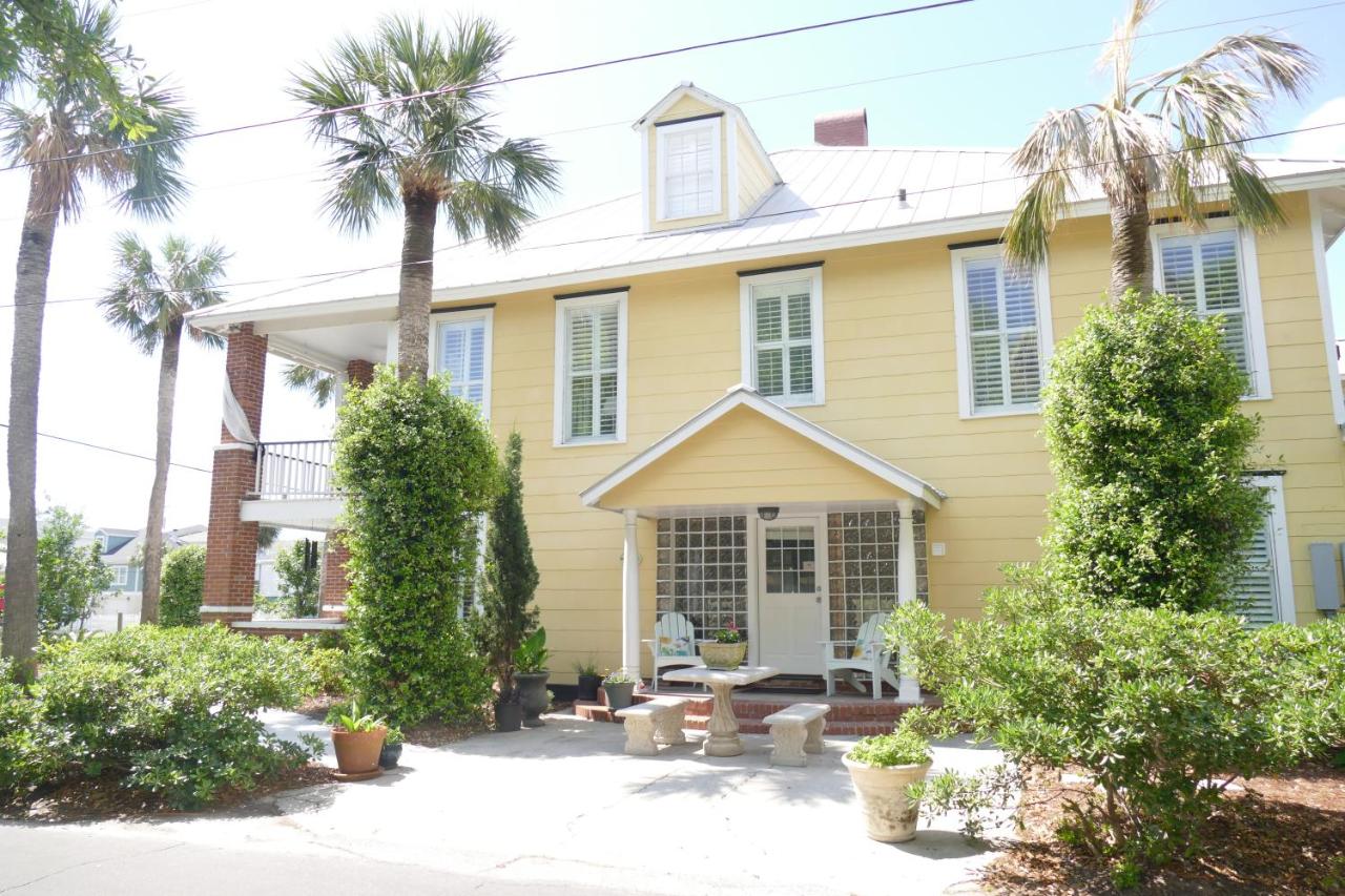 | Beachview Inn and Spa