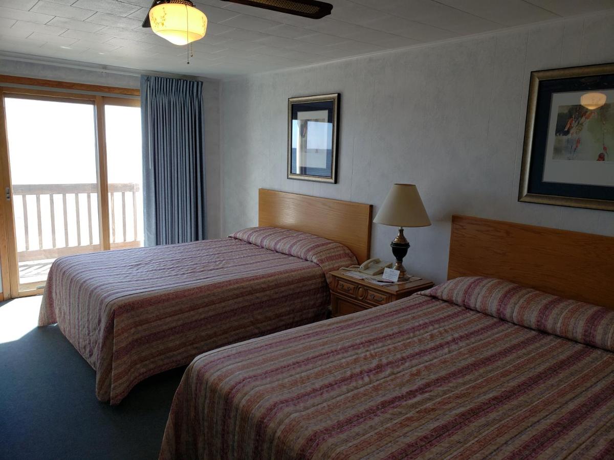  | Algoma Beach Motel