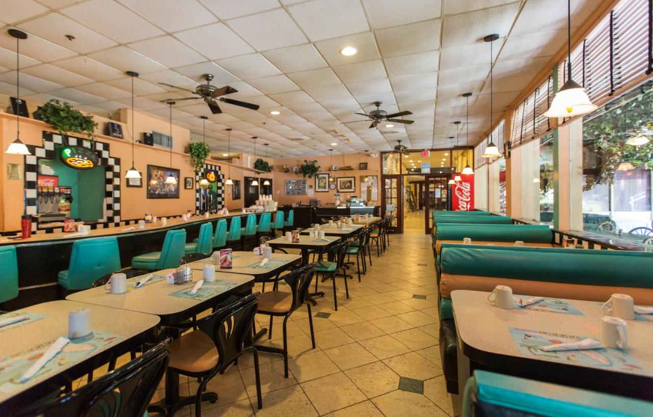| Thunderbird Beach Hotel