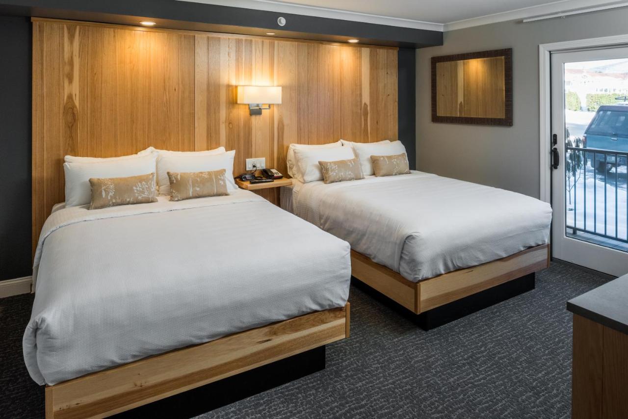 | Center Harbor Inn