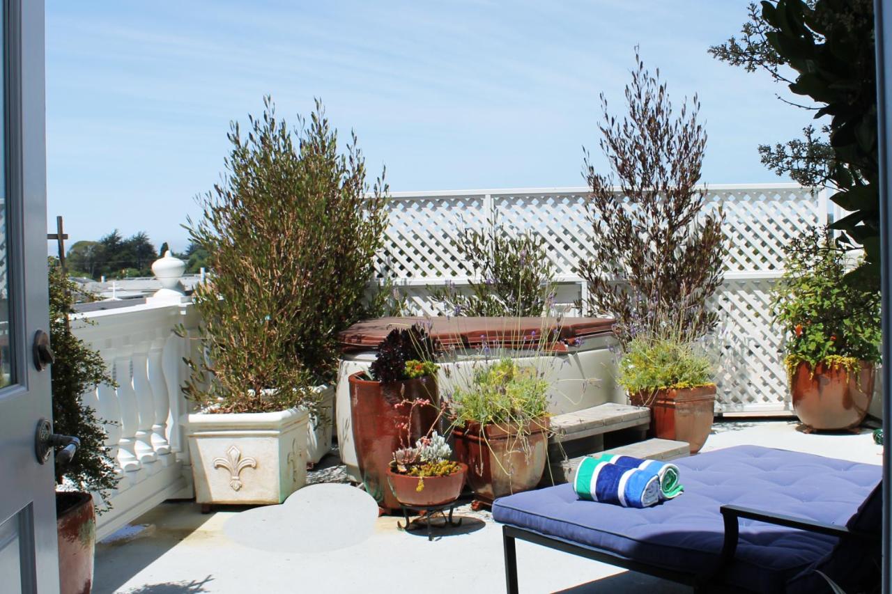 | West Cliff Inn, A Four Sisters Inn