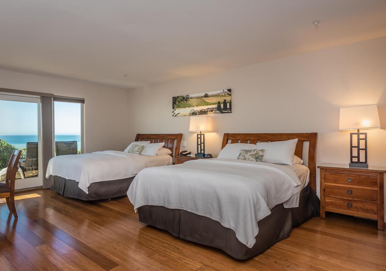| Little Sur Inn