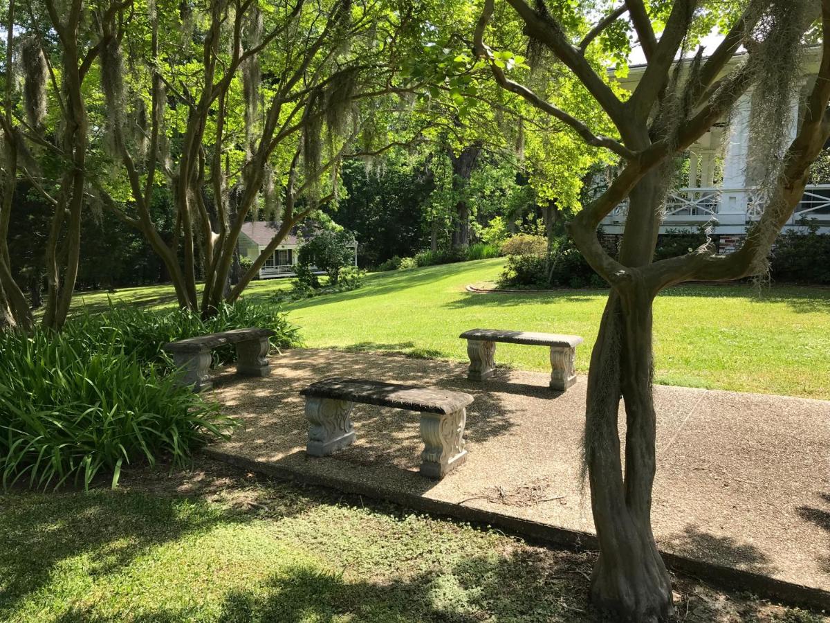 | Canemount Plantation Inn