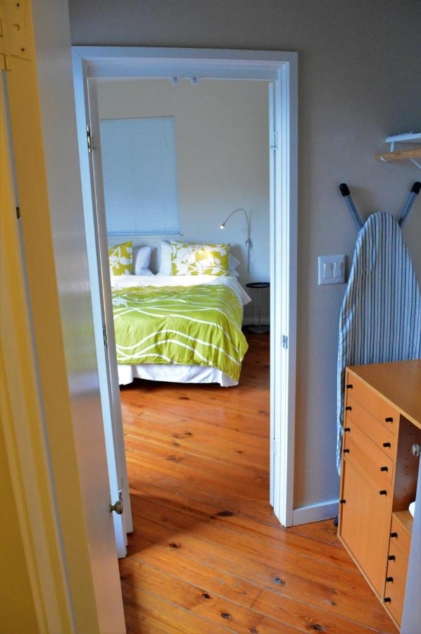 | Modern B & B
