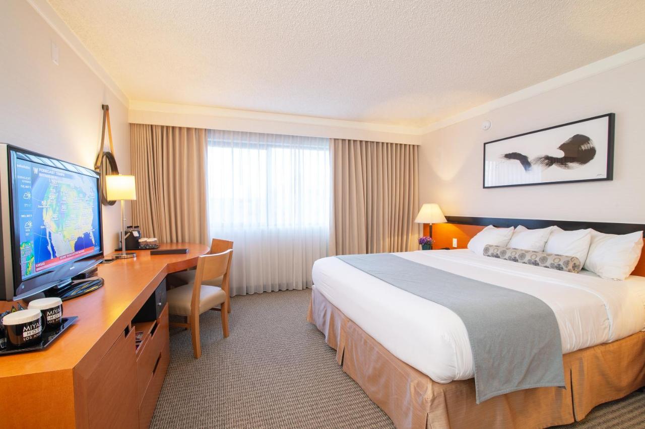 King Room at Miyako Hotel Los Angeles