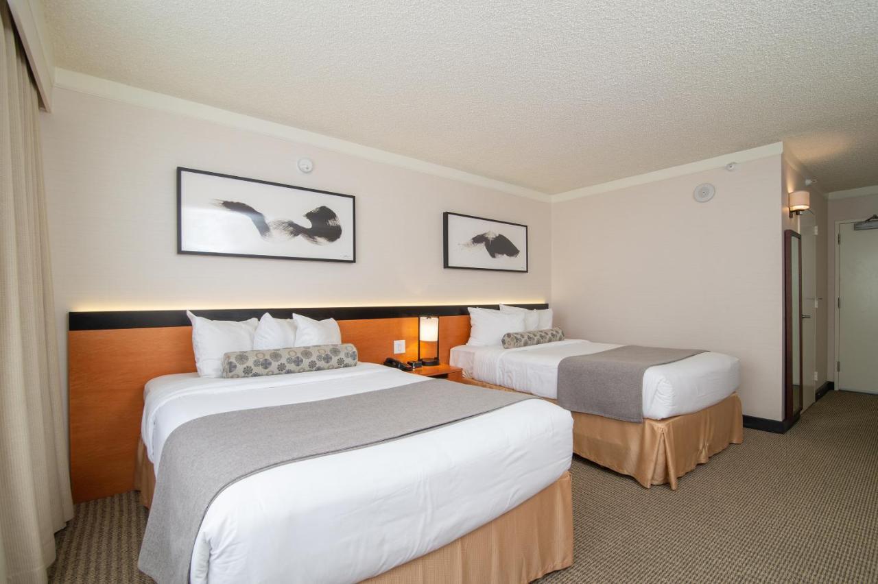 Double Room with Two Double Beds at Miyako Hotel Los Angeles