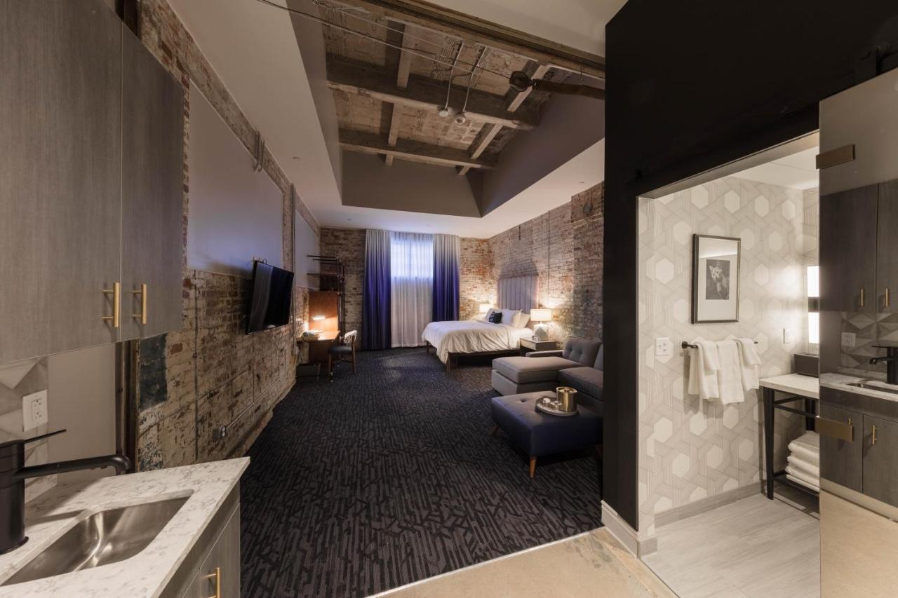 King Suite at Hotel Trundle