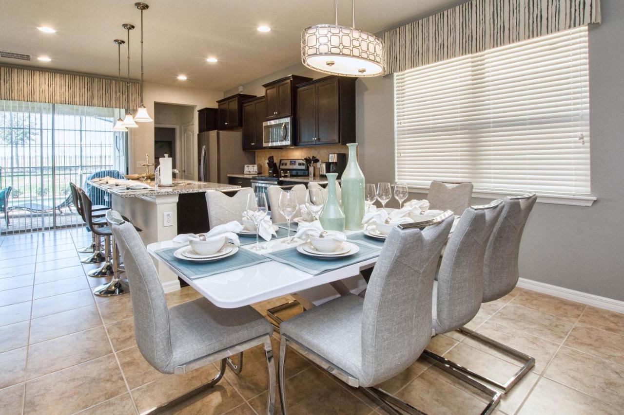 | Windsor at Westside-5 Bedrooms House w/pool-3715WW