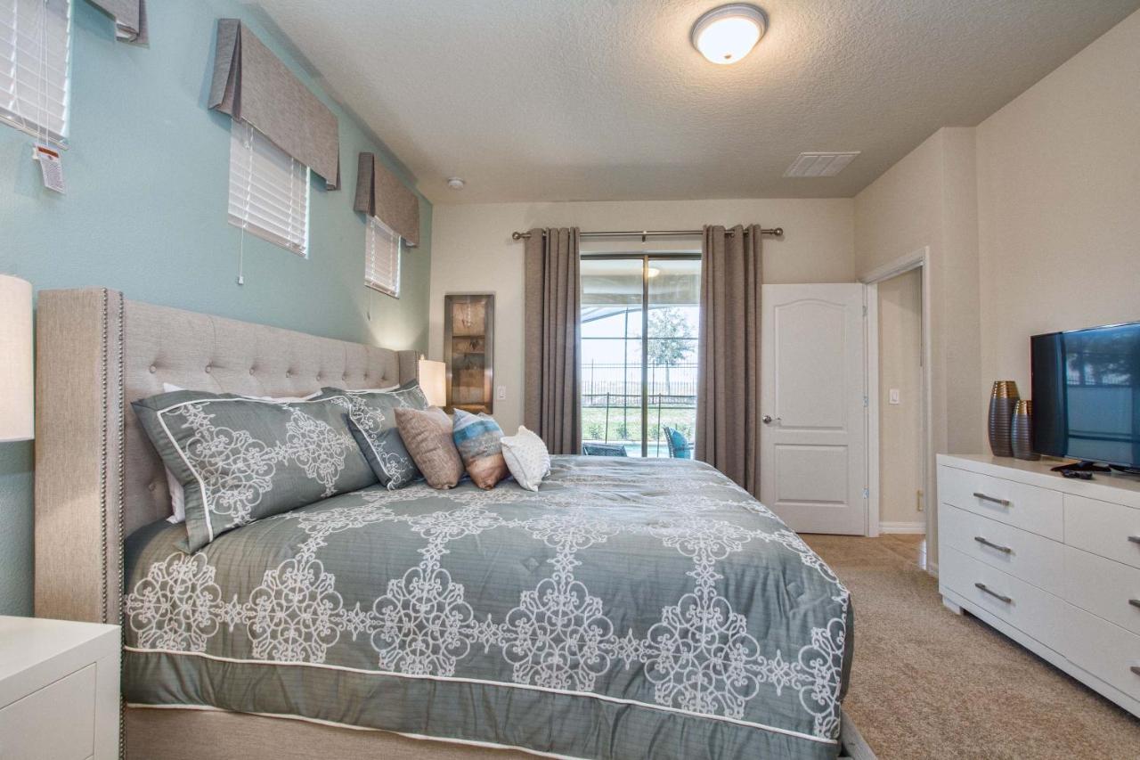 | Windsor at Westside-5 Bedrooms House w/pool-3715WW
