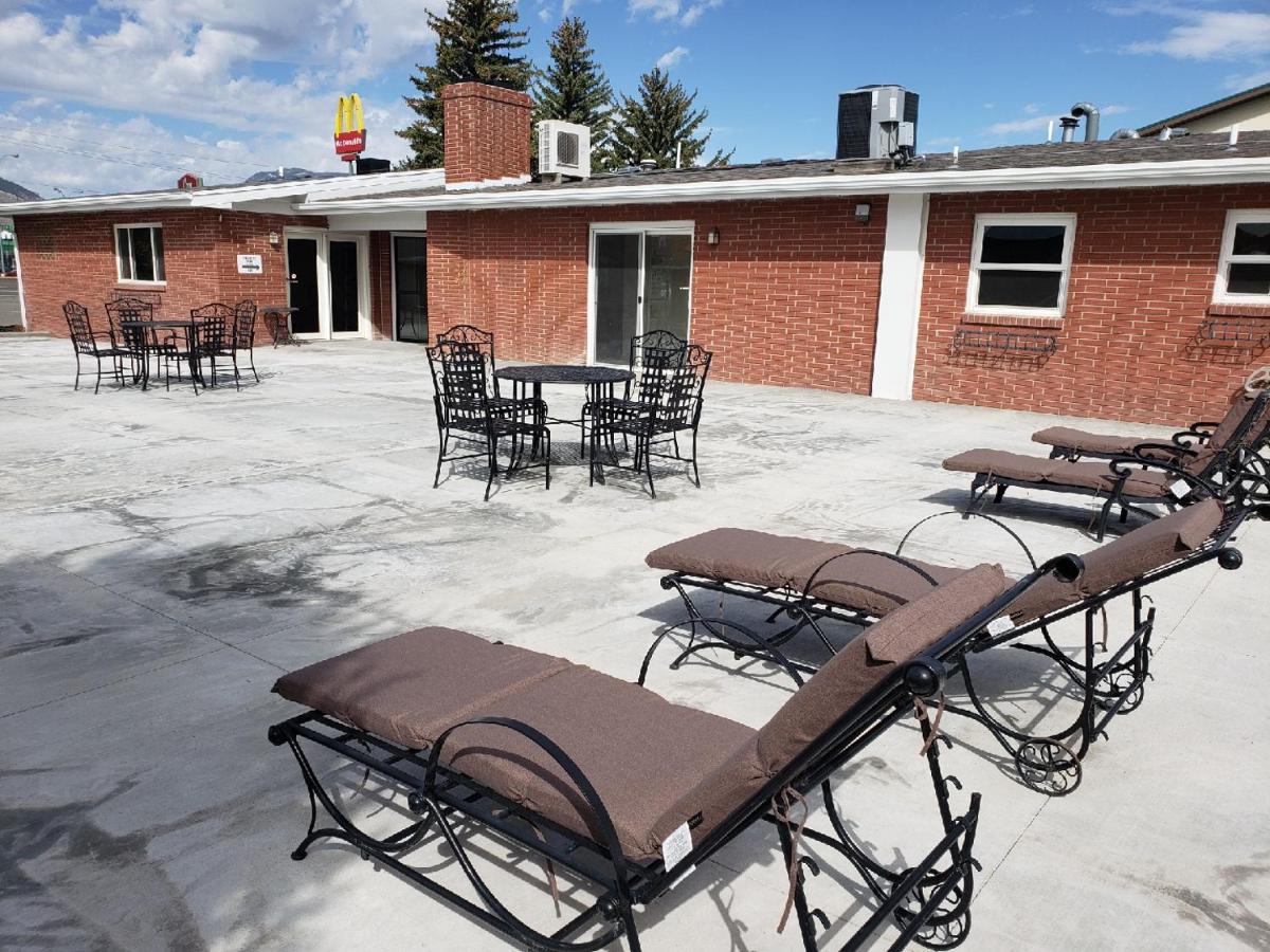  | Cody Legacy Inn & Suites