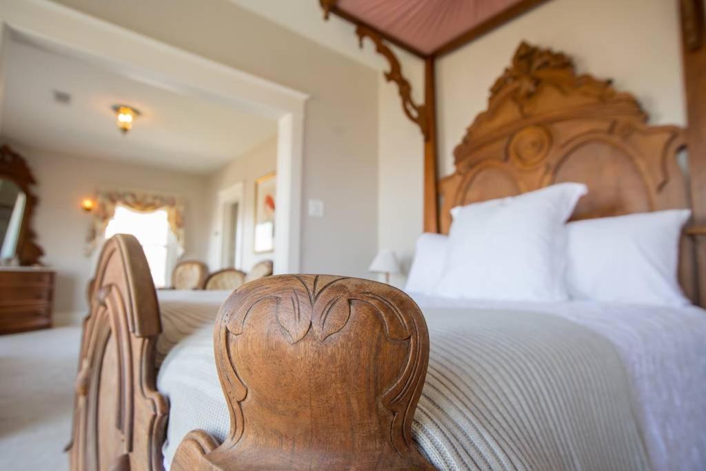  | Clifton House