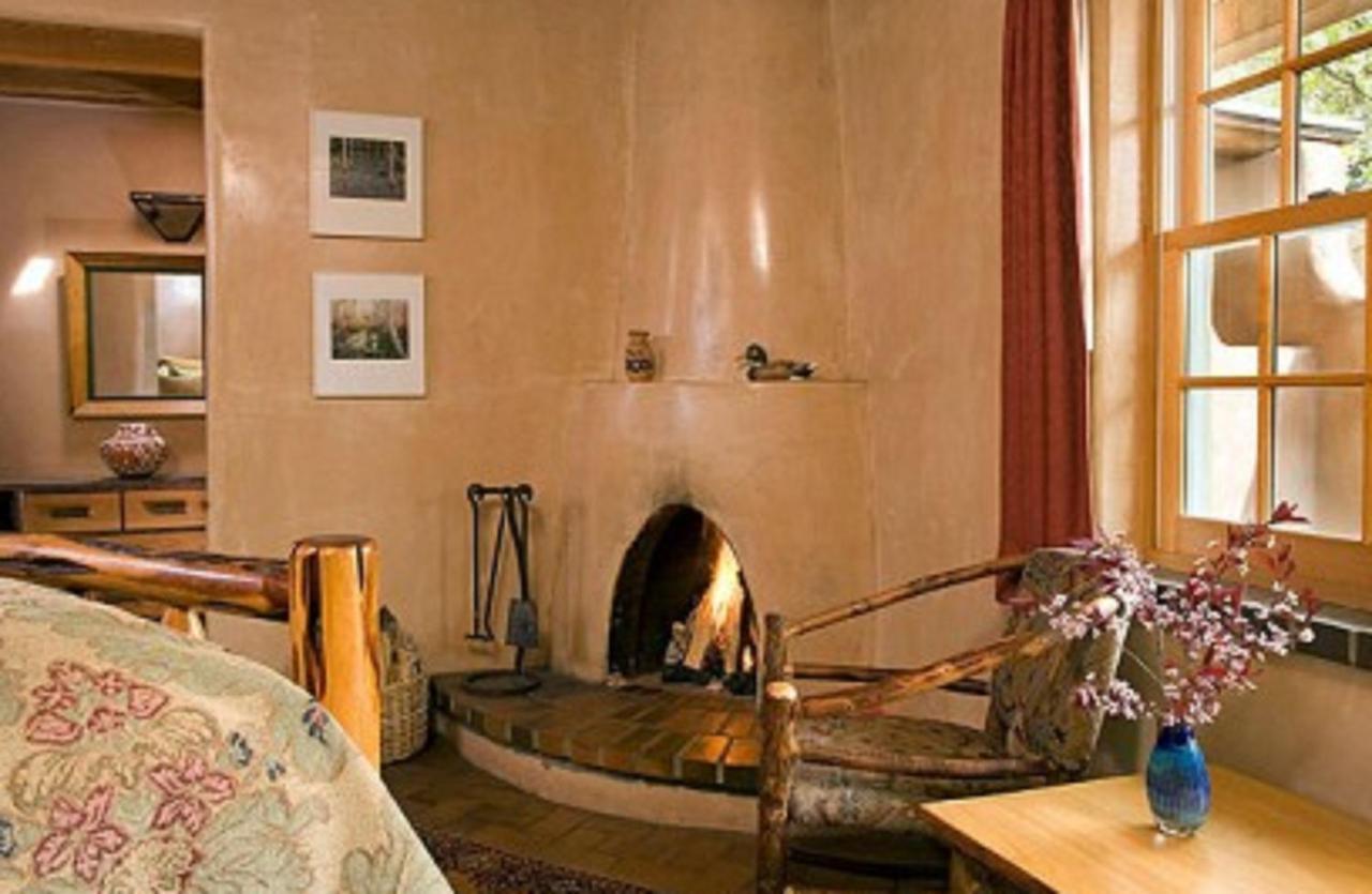 | El Farolito B&B Inn