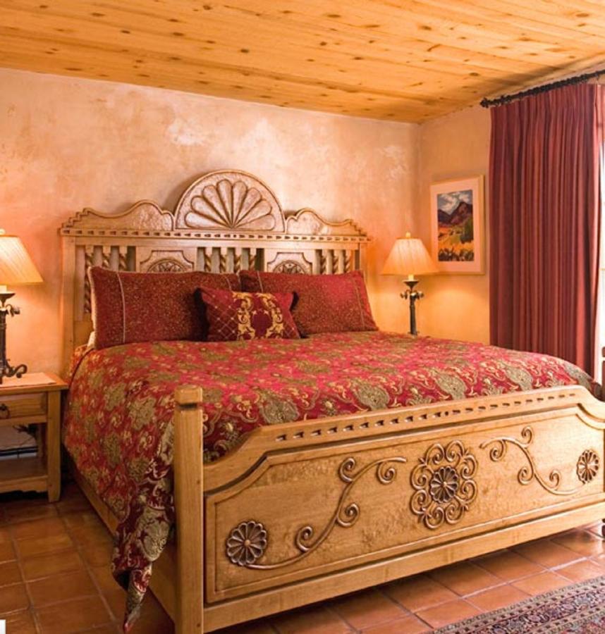 | El Farolito B&B Inn