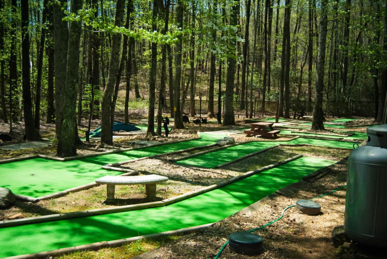 | Country Hideaway at Mountain Lakes Resort