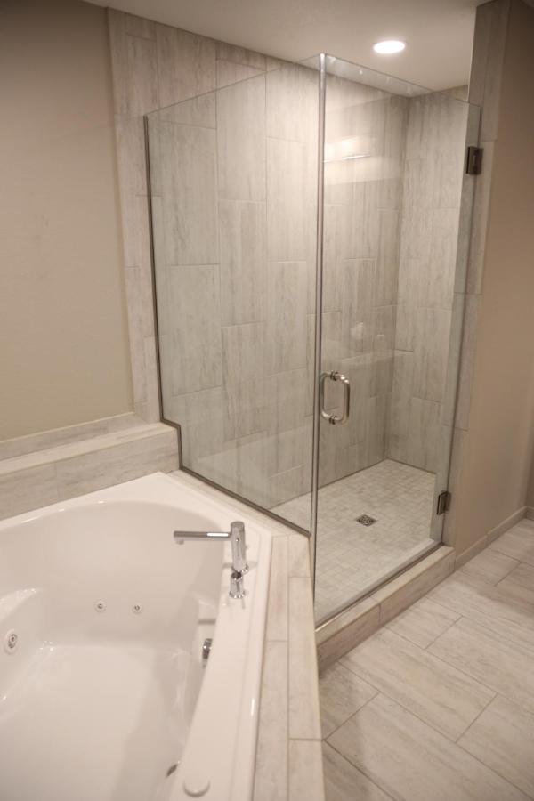 | Berlin Encore Hotel & Suites