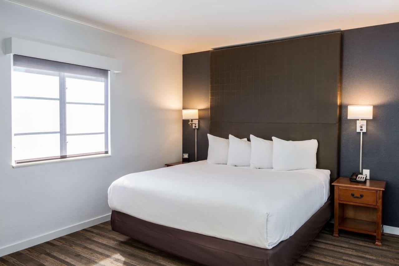 One-Bedroom King Suite at HYATT house San Ramon