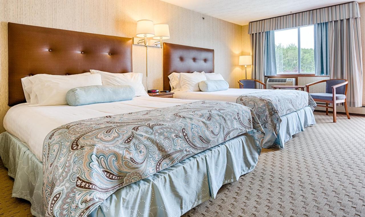 | Rhumb Line Resort
