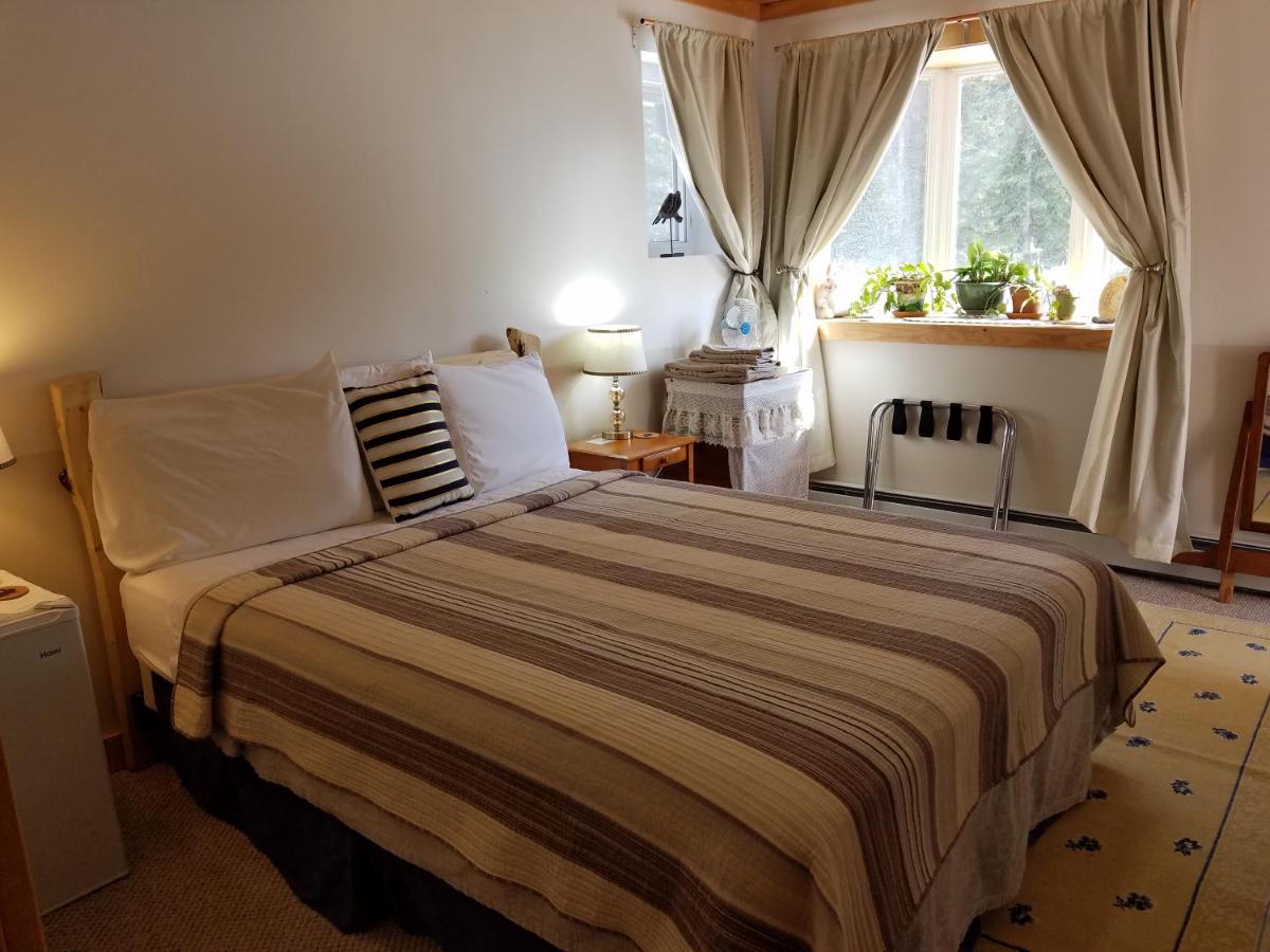 | Antler's Rest Bed and Breakfast