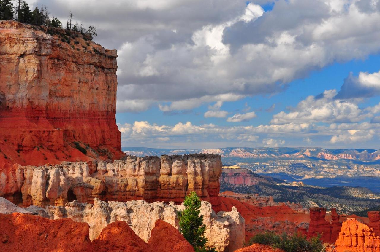 Quail Park Lodge, a Canyons Collection Property