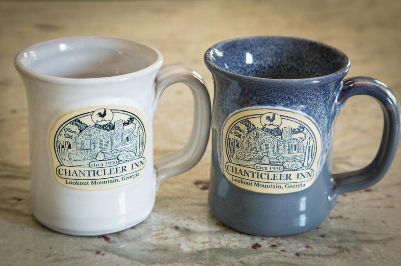 | Chanticleer Inn Bed & Breakfast