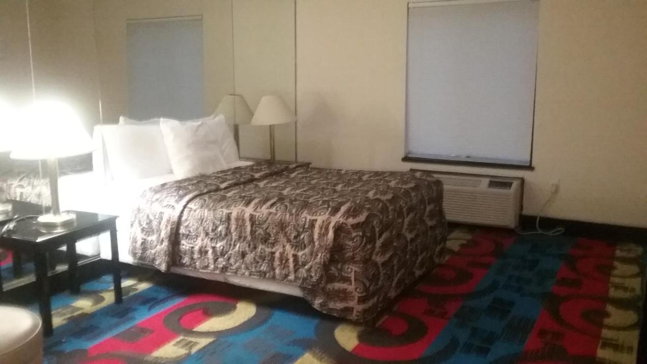 Standard Single Room at Noble Suites