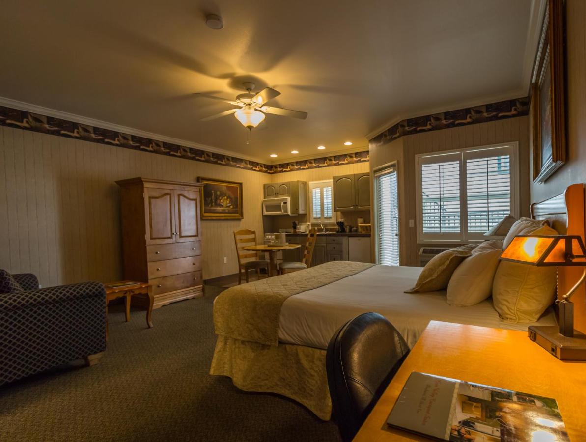 | Grass Valley Courtyard Suites
