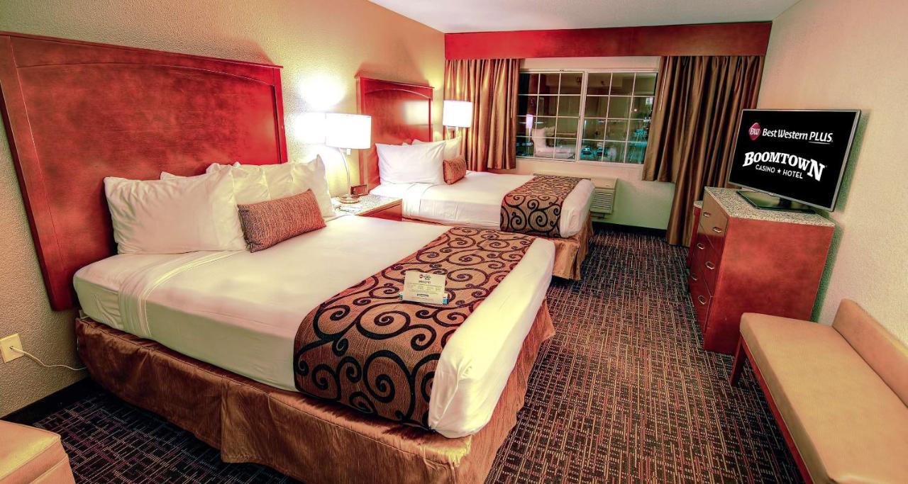 Queen Suite with Balcony - Non-Smoking at Best Western Plus Boomtown Casino Hotel