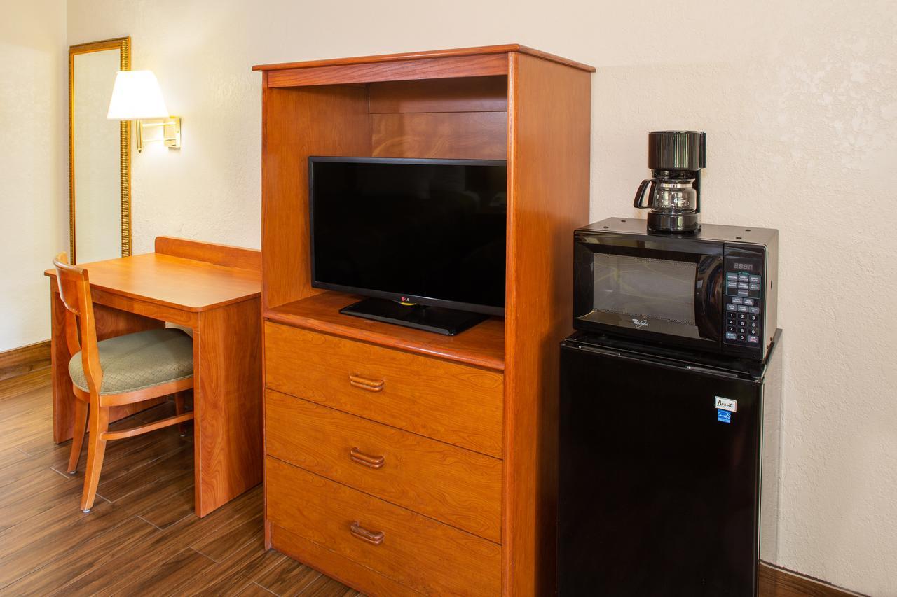 Double Room with Two Double Beds - Non-Smoking at Super 8 by Wyndham North Palm Beach