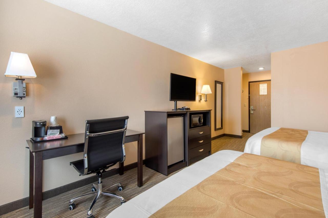 Queen Room with Two Queen Beds - Smoking at Quality Inn & Suites Albuquerque North near Balloon Fiesta Park