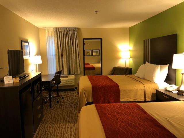 | Inn at Clinton