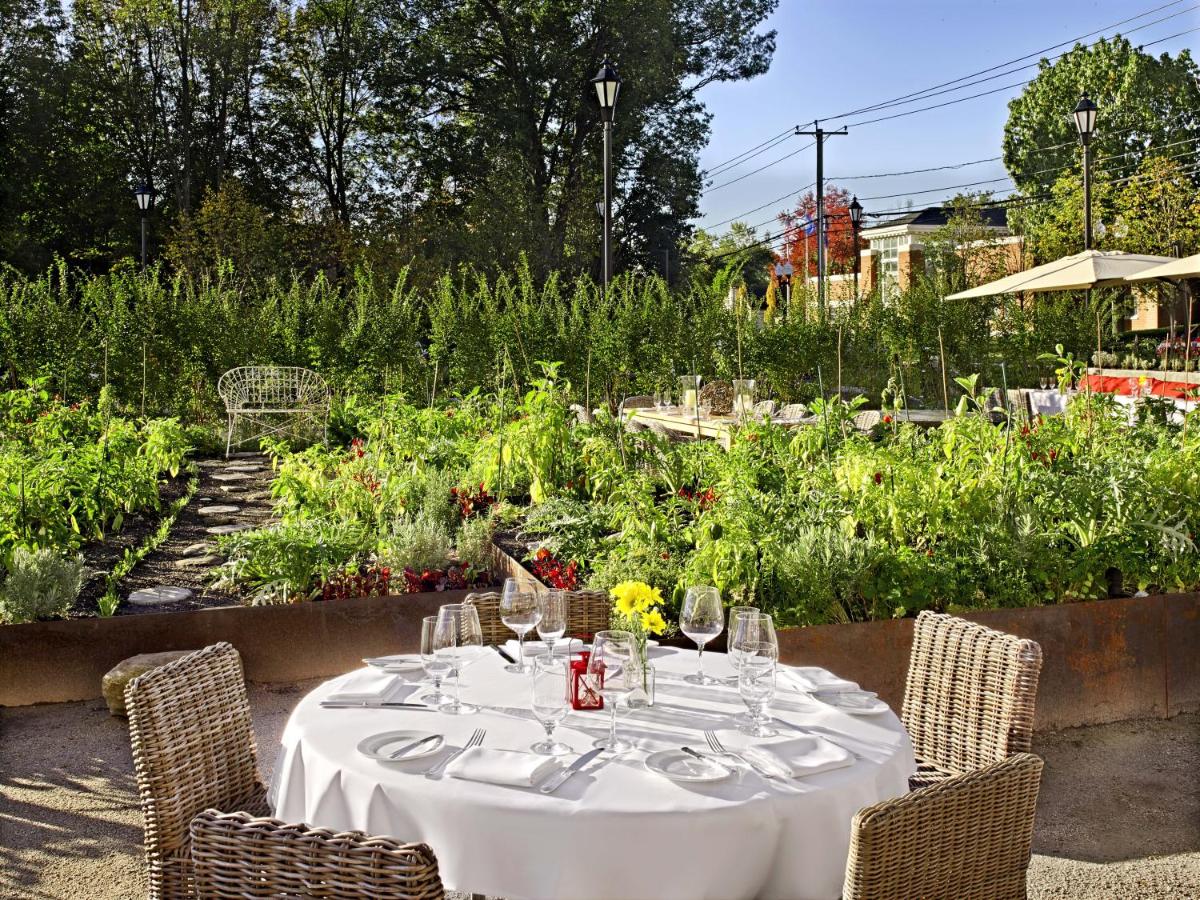 | Delamar West Hartford