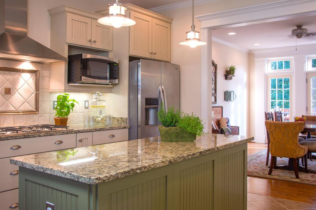 | Hillbrook Inn & Spa