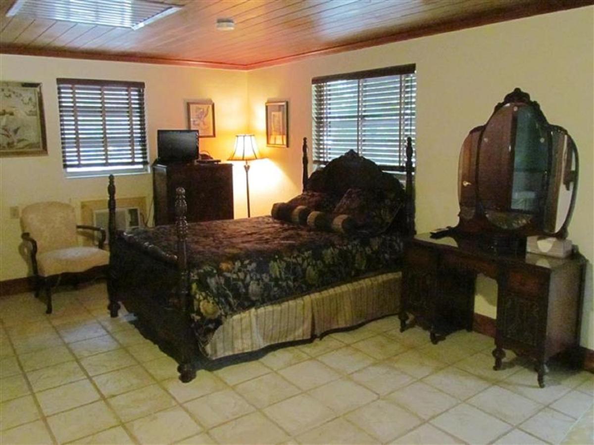| The Yearling Cabins
