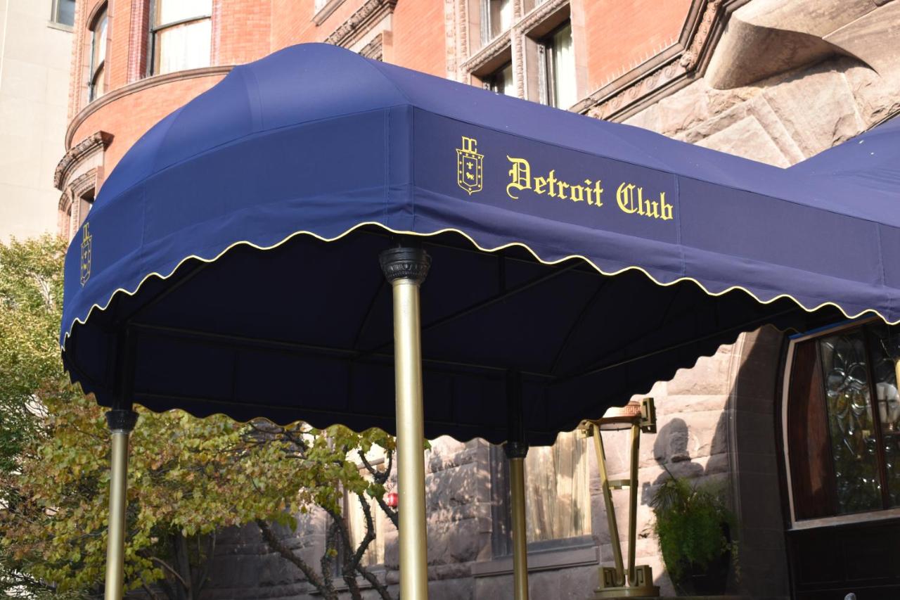  | The Detroit Club-Hotel